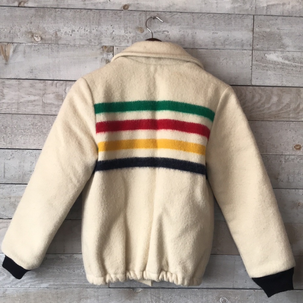 Iconic 1980s Hudson’s Bay quilted jacket - Picture 3 of 14